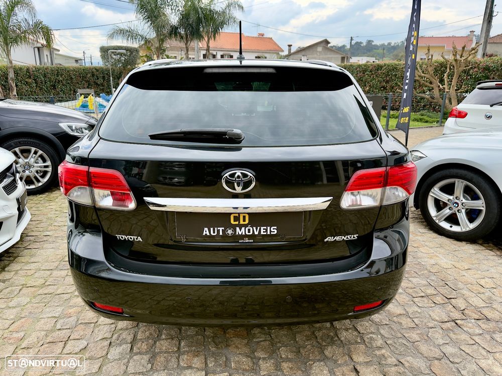Toyota Avensis SW 2.0 D-4D Exclusive +Navi - 3