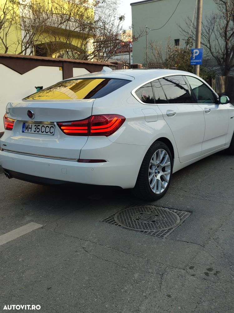 BMW Seria 5 530d xDrive Aut. Luxury Line - 5