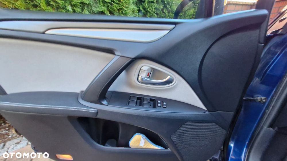 Toyota Avensis 2.0 D-4D Prestige - 16