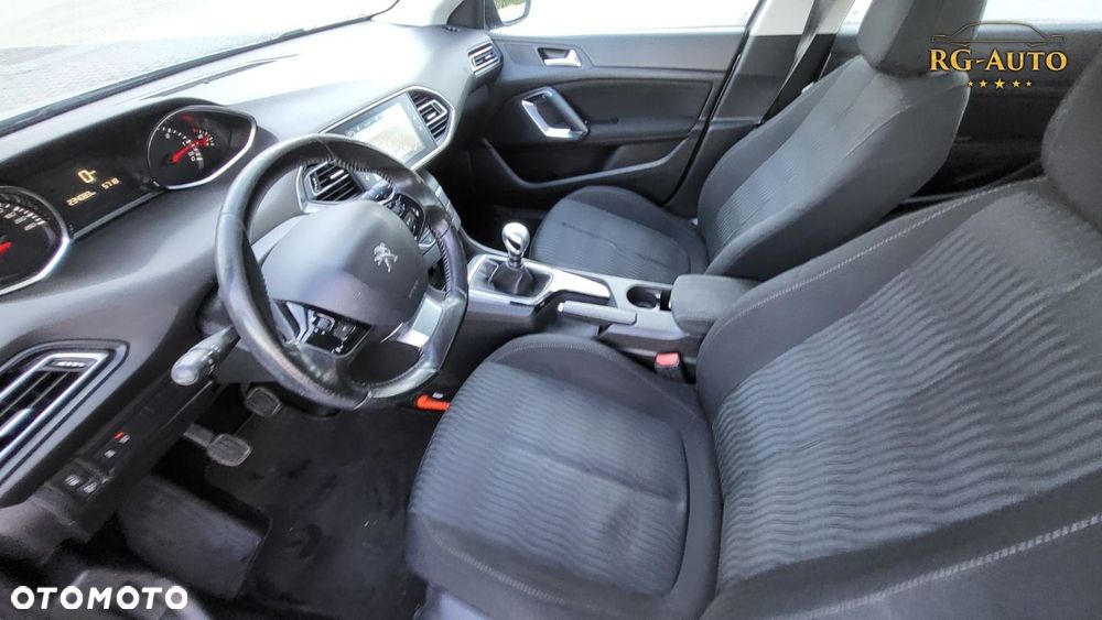 Peugeot 308 - 17