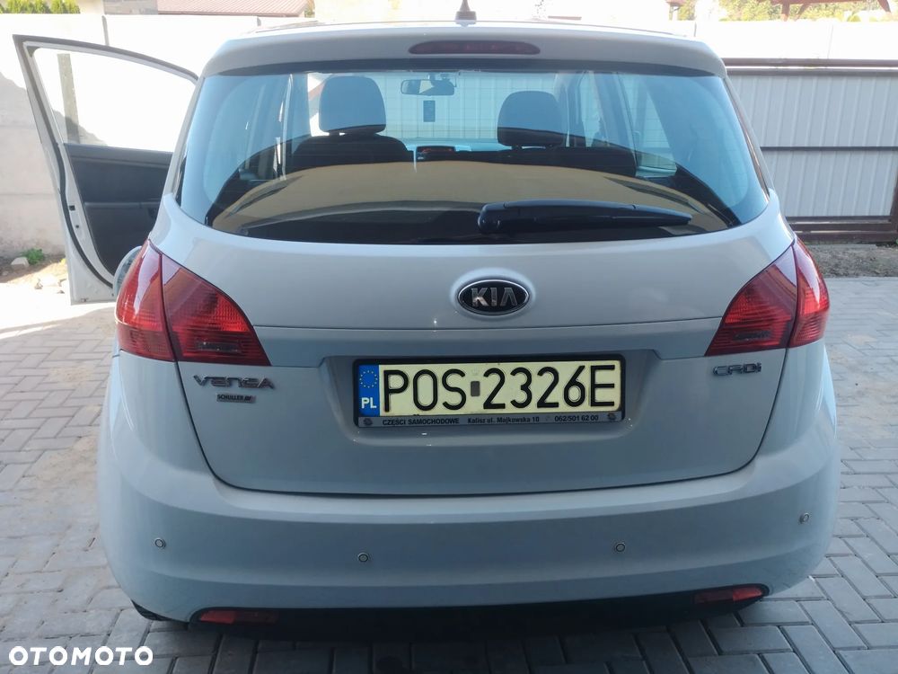 Kia Venga 1.4 CRDi 90 Vision - 14