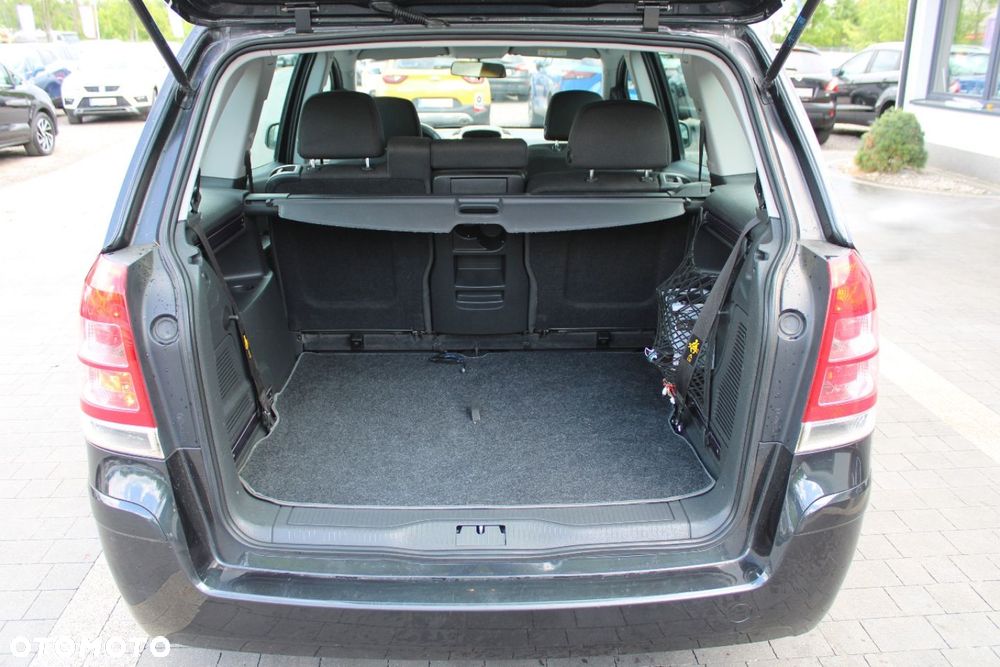 Opel Zafira - 14