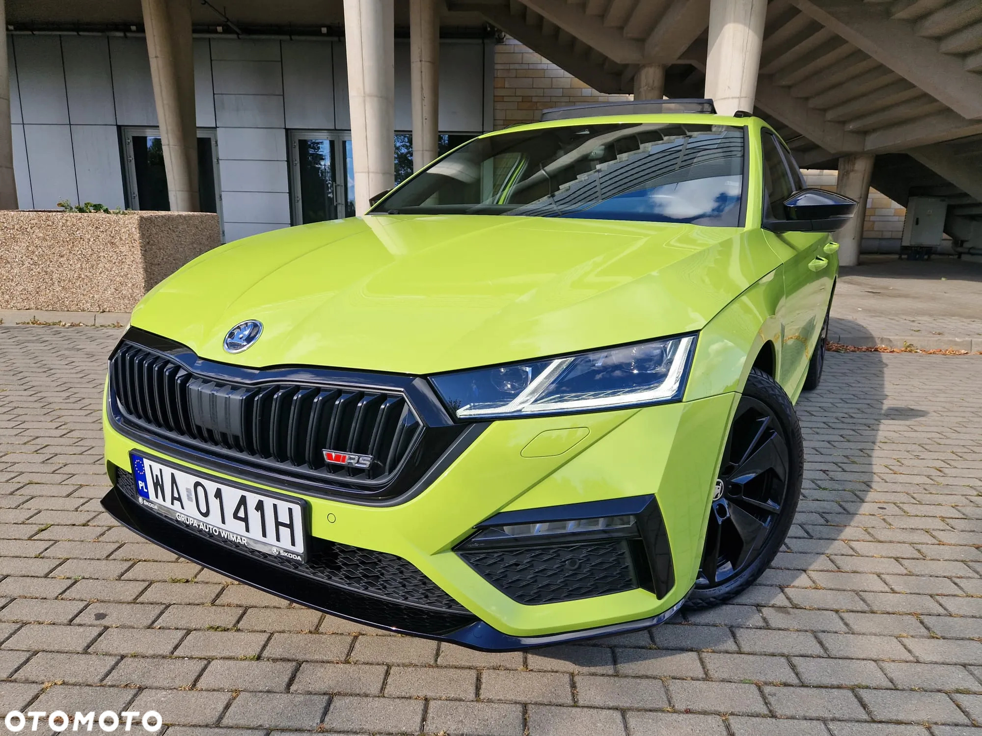 Skoda Octavia 2.0 TSI RS DSG - 17