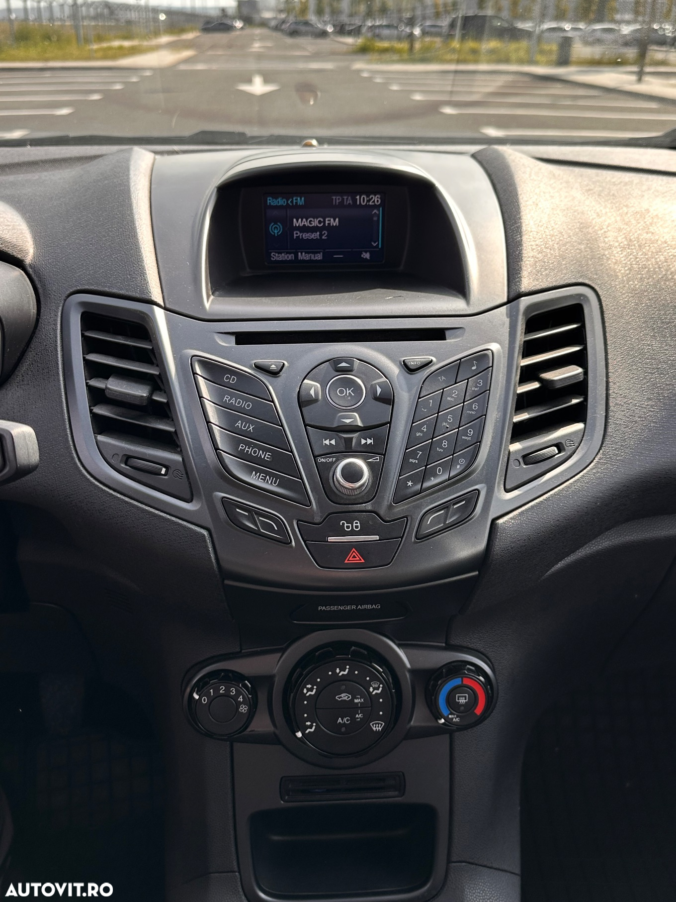 Ford Fiesta 1.0 Celebration - 14