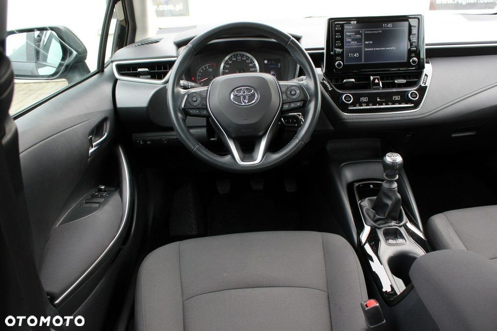 Toyota Corolla 1.5 Comfort - 9