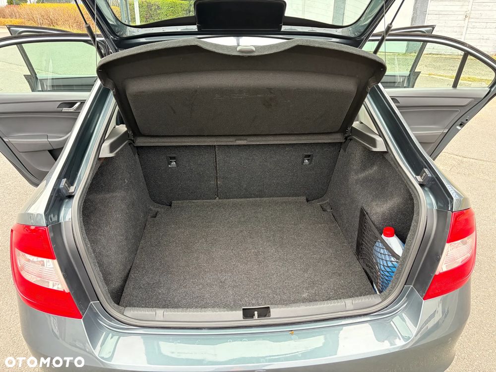 Skoda RAPID 1.6 TDI DPF Clever - 16