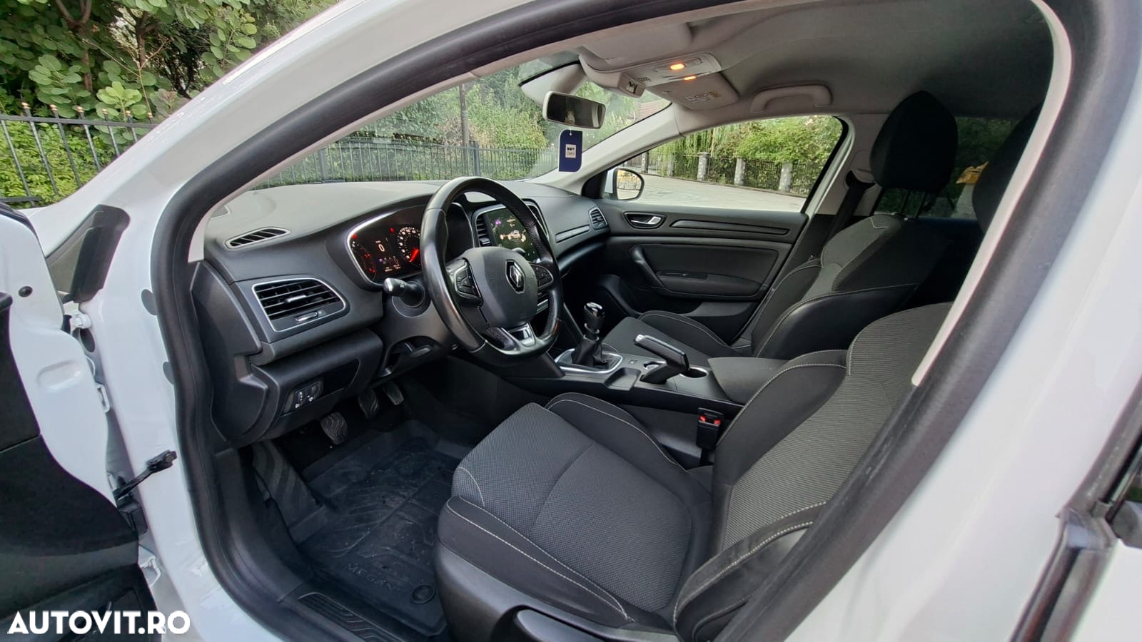 Renault Megane Blue dCi Life - 5