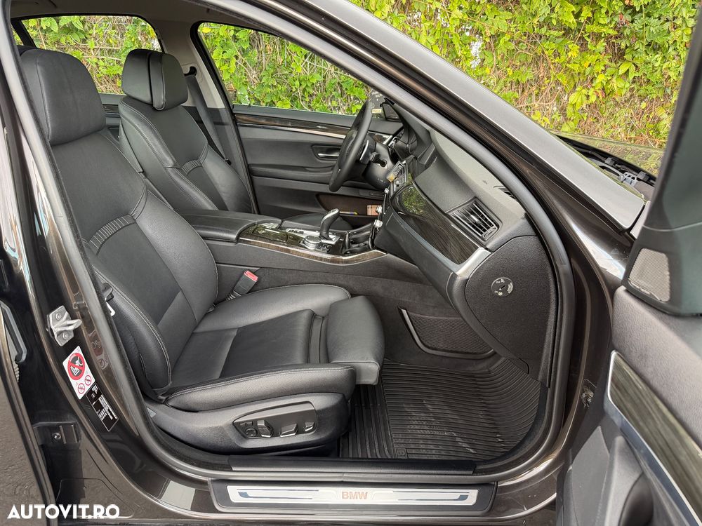 BMW Seria 5 530d xDrive Aut. Luxury Line - 10