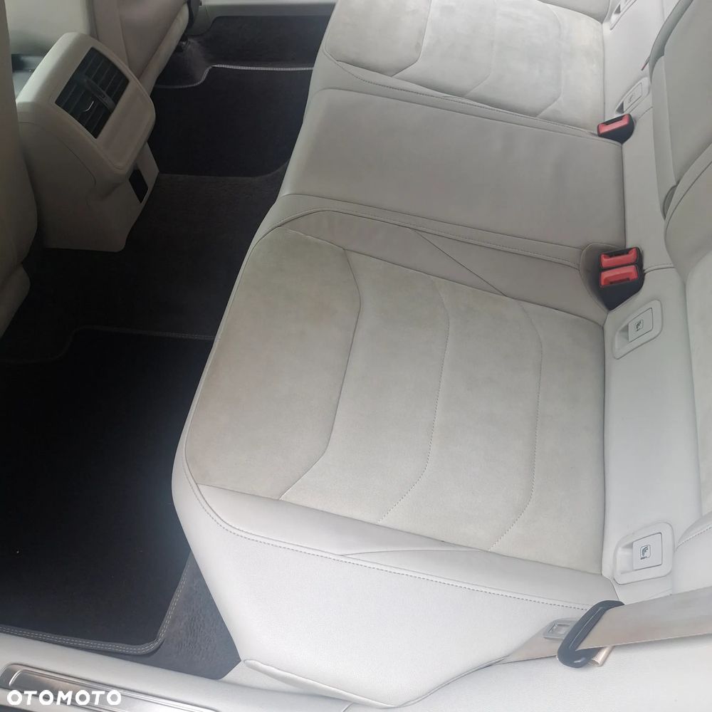Volkswagen Arteon 2.0 TSI Elegance DSG - 31