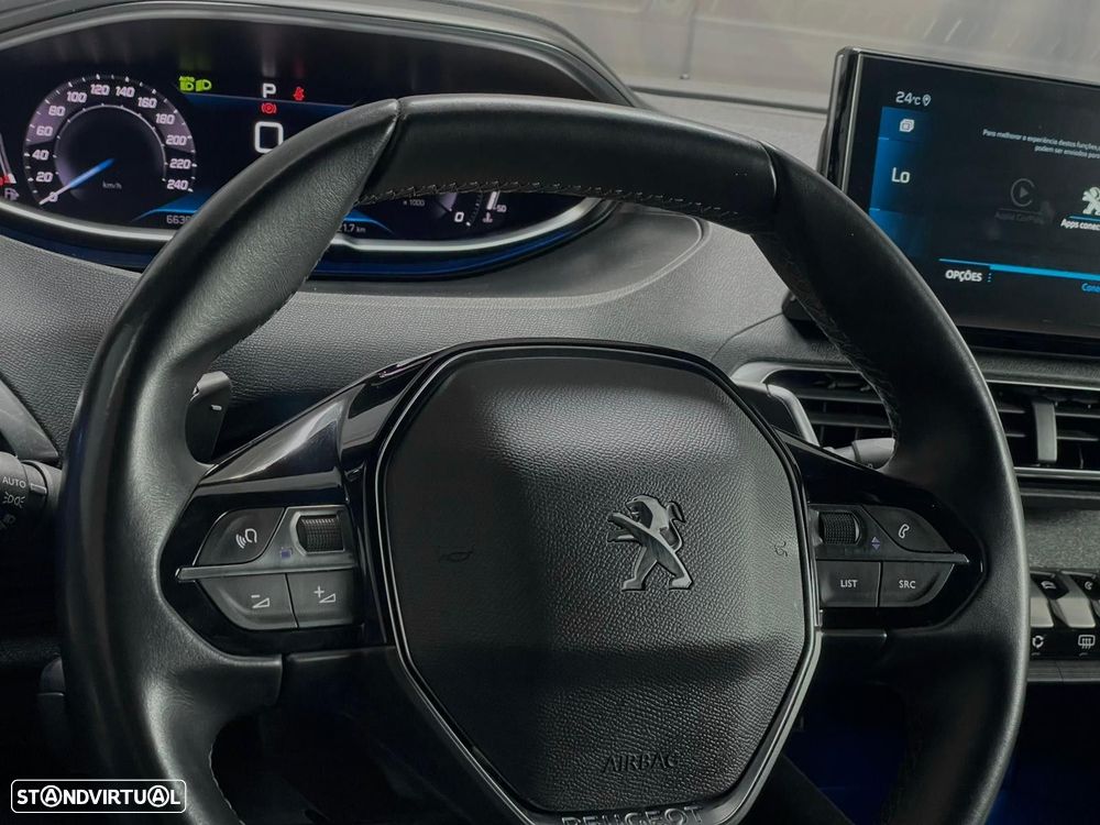Peugeot 5008 1.2 PureTech Allure EAT8 - 11