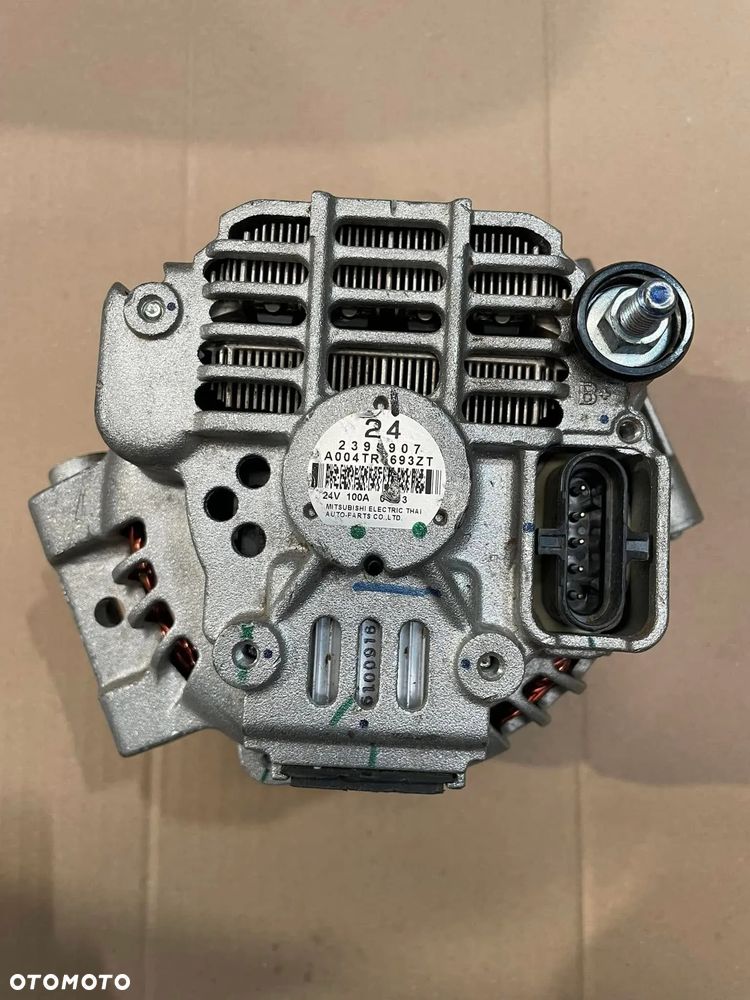 Alternator 100A Scania - 1
