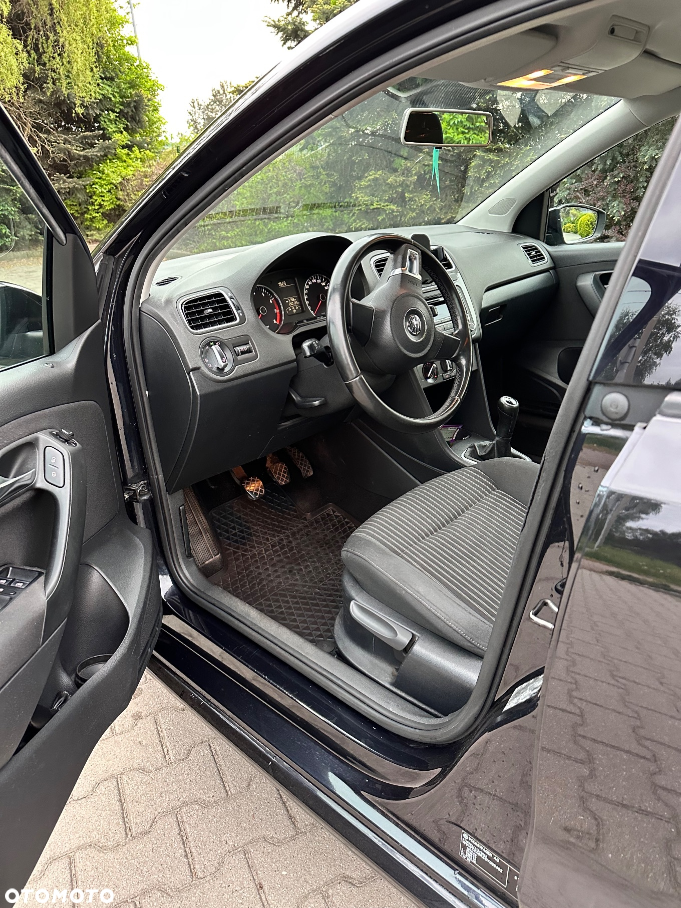Volkswagen Polo 1.2 TSI Comfortline - 16