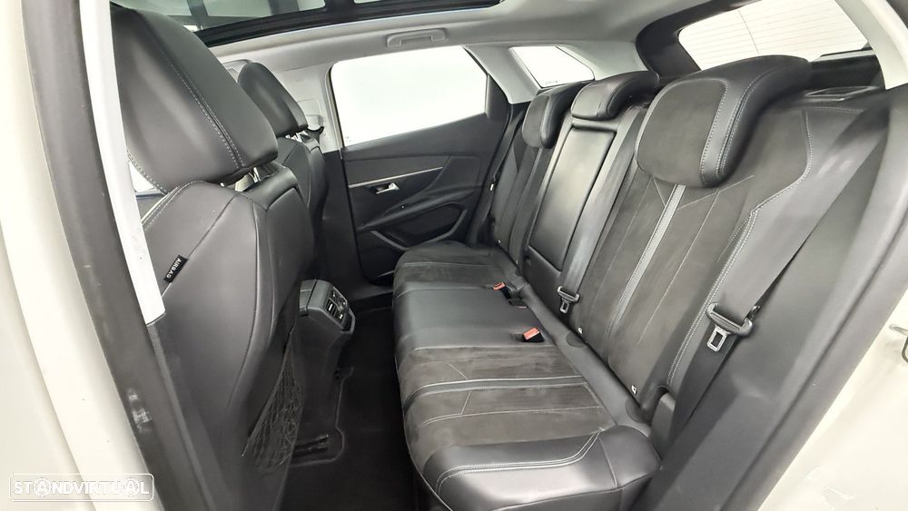 Peugeot 3008 1.2 PureTech Allure Grip Control EAT6 - 11
