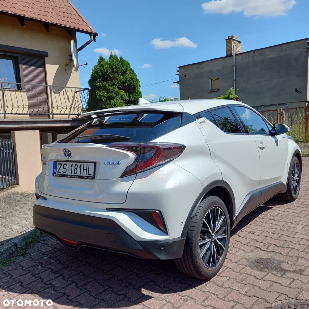 Toyota C-HR 1.8 Hybrid Prestige - 1