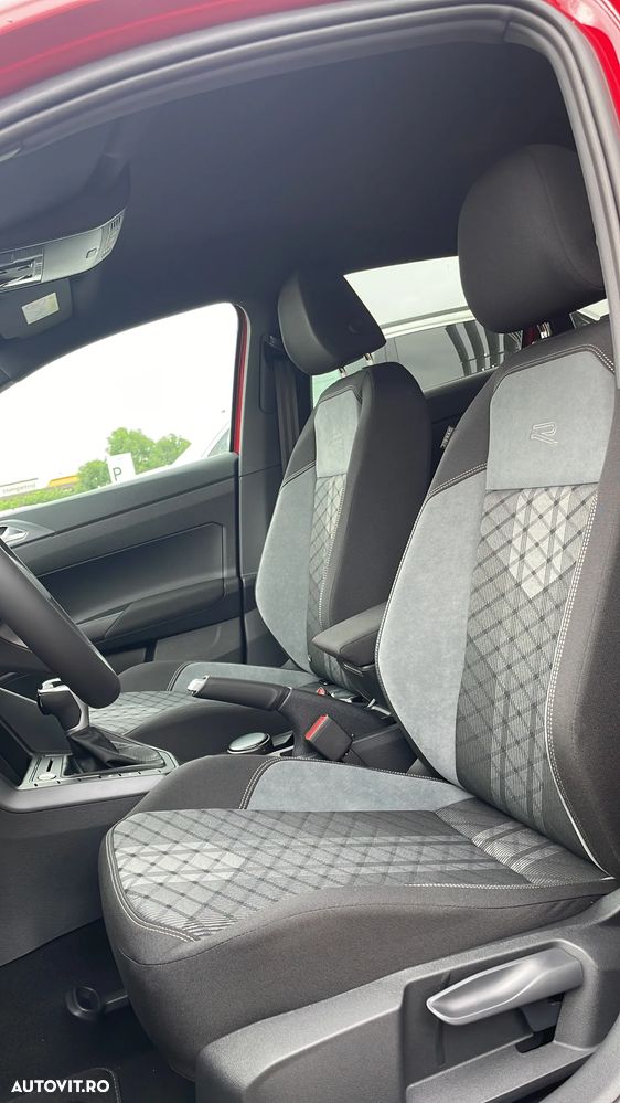 Volkswagen Taigo 1.5 TSI OPF DSG R-Line - 12