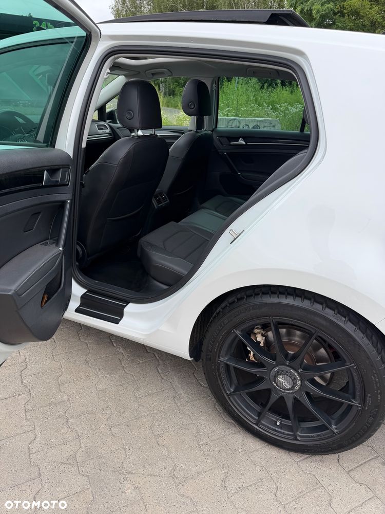 Volkswagen Golf 1.4 TSI BMT Highline DSG - 32