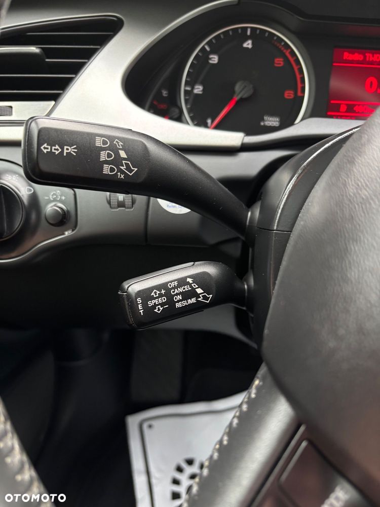 Audi A4 Avant 2.0 TDI DPF multitronic Ambiente - 18