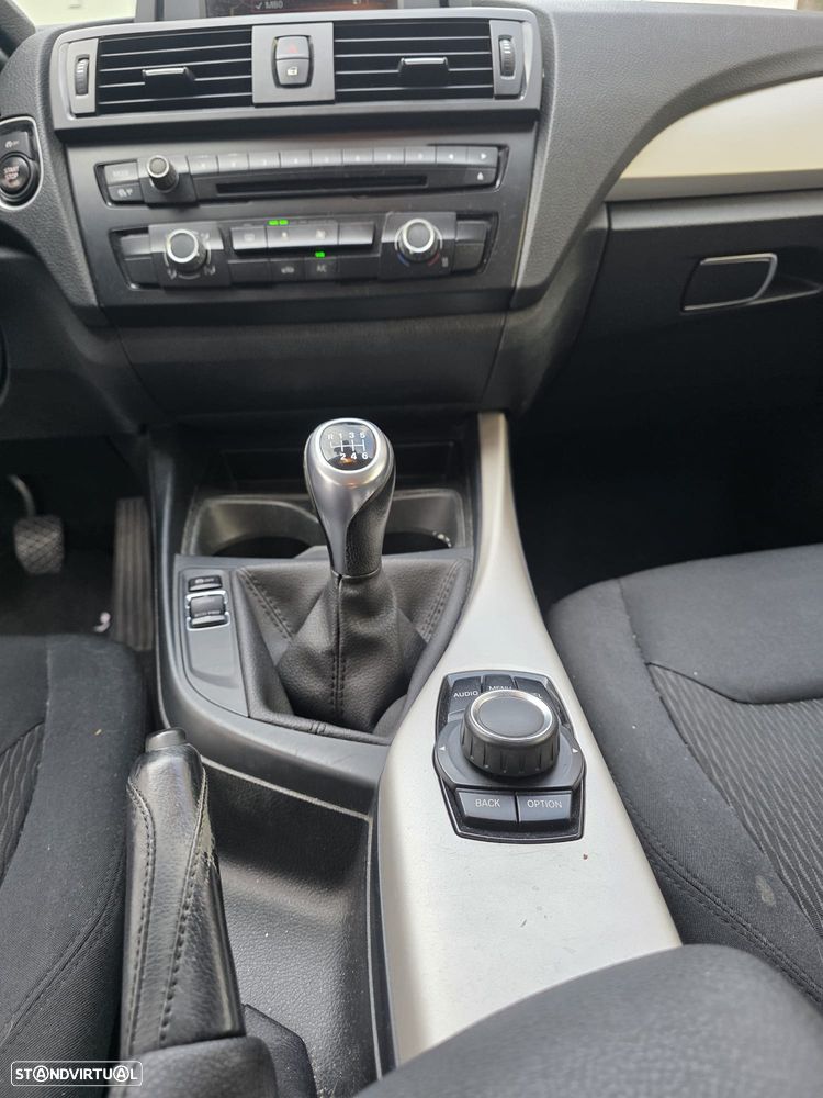 BMW 118 d - 11