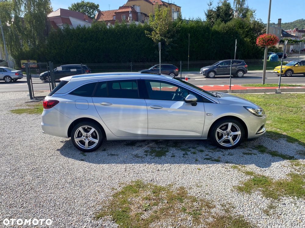 Opel Astra 1.6 Turbo Start/Stop Dynamic - 2