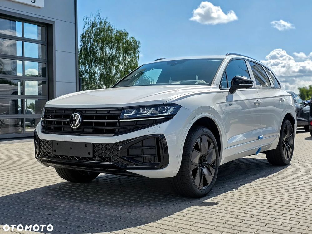 Volkswagen Touareg 3.0 V6 TDI 4Motion R-Line Final Edition - 2