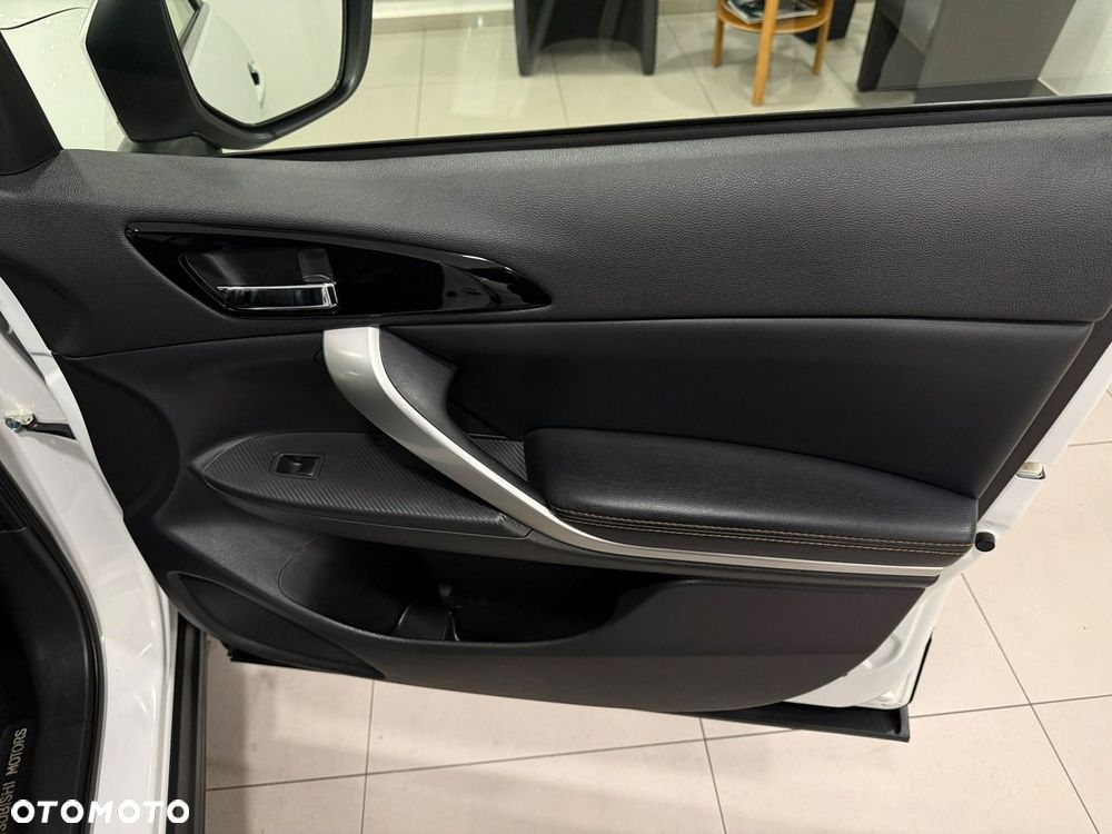 Mitsubishi Eclipse Cross 1.5 T-MIVEC (ClearTec) CVT 4WD Active+ - 25