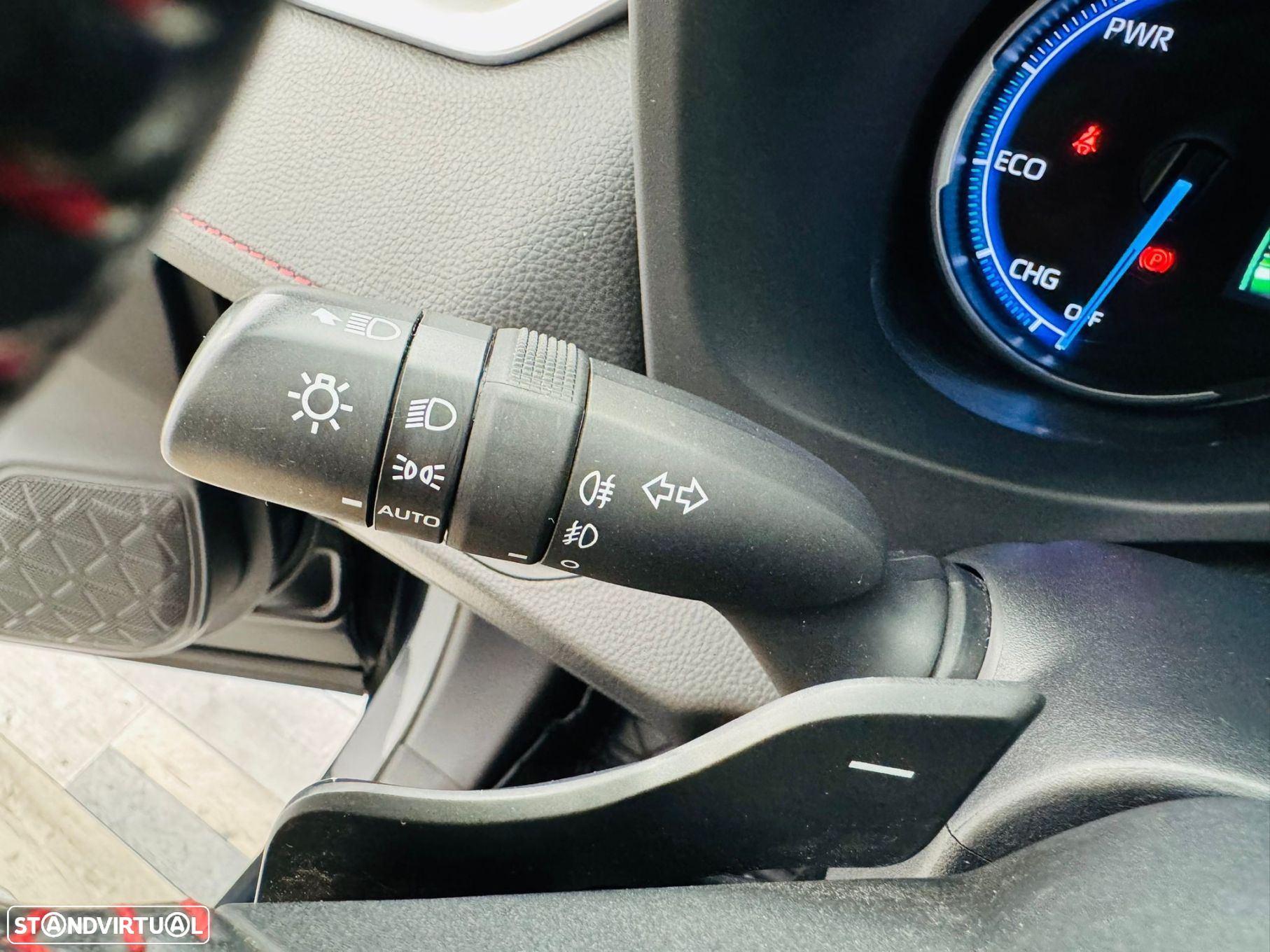 Toyota RAV4 2.5 HDF Plug-in Premium AWD-i - 17