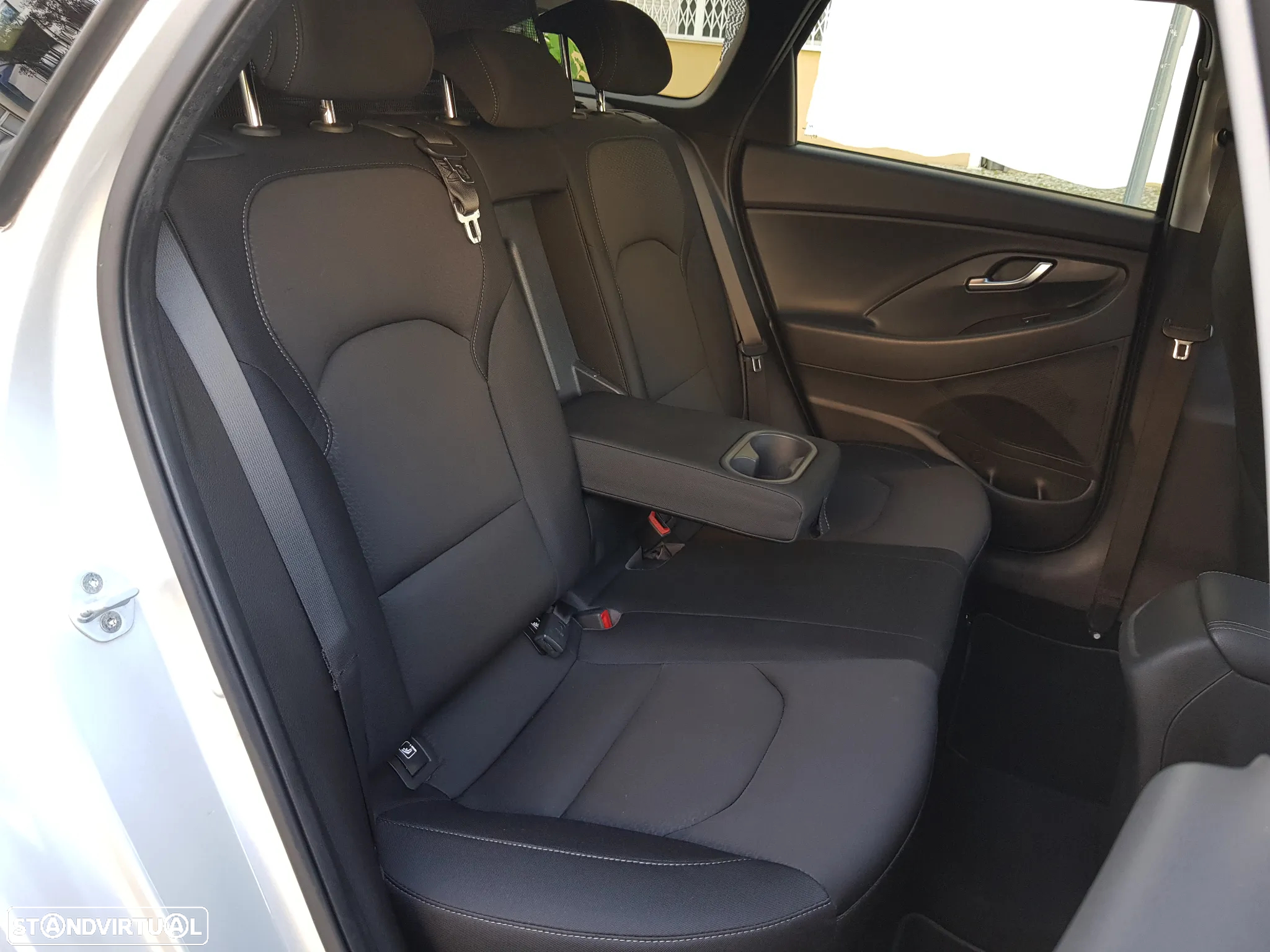 Hyundai i30 SW 1.6 CRDi Style Plus - 40