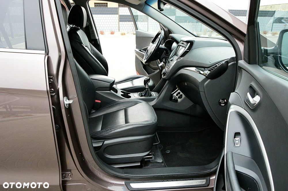 Hyundai Santa Fe 2.0 CRDi 2WD Premium - 25