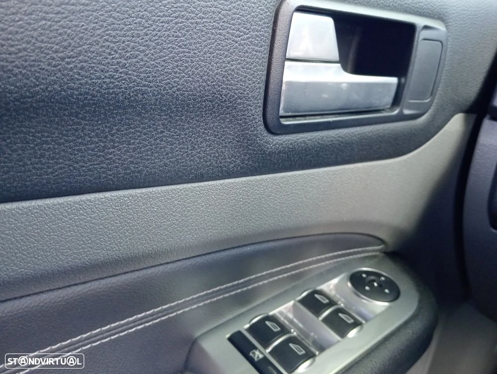 Ford Focus SW 1.6 TDCi Titanium 17 - 22