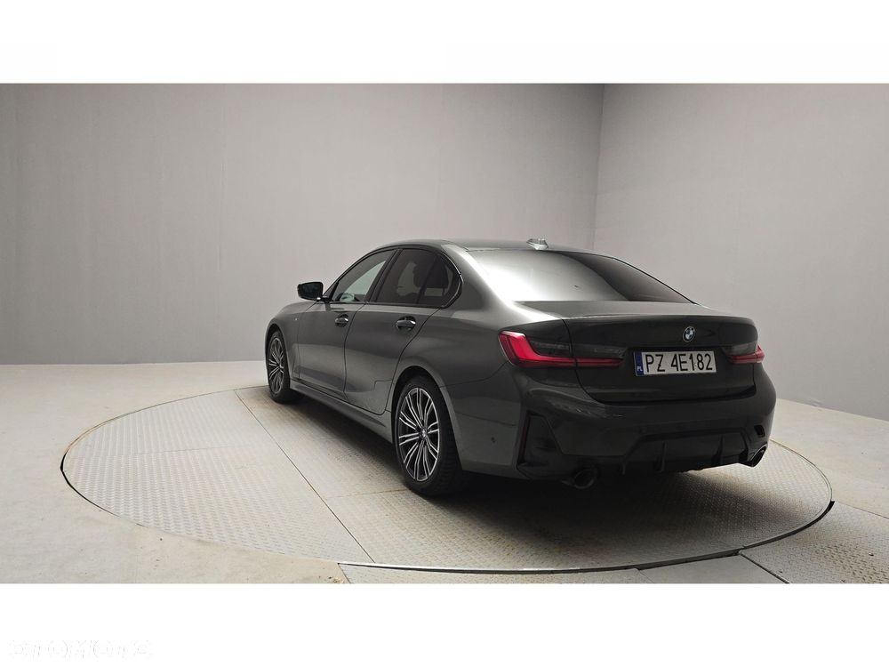 BMW Seria 3 - 4