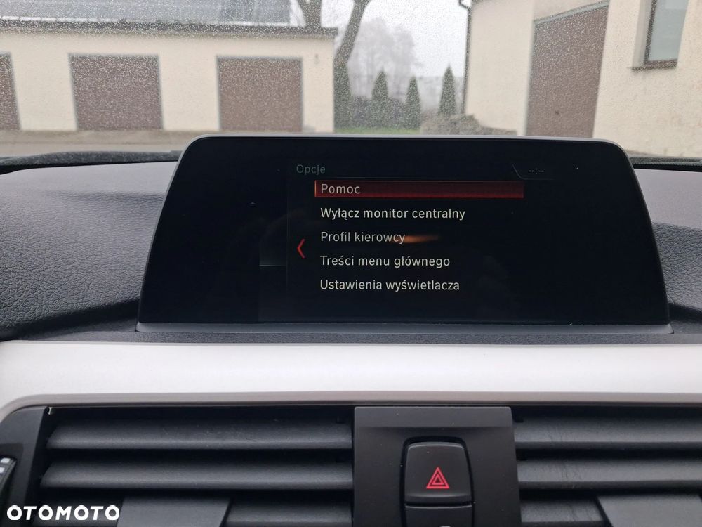 BMW Seria 3 316d Modern Line - 29