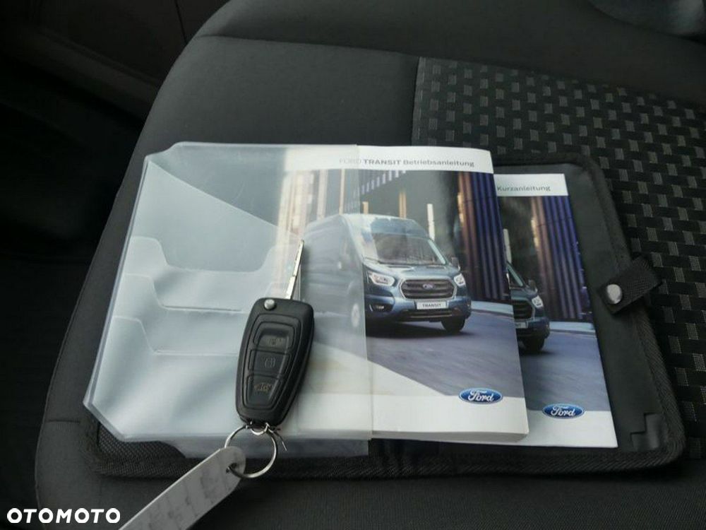 Ford Transit - 11