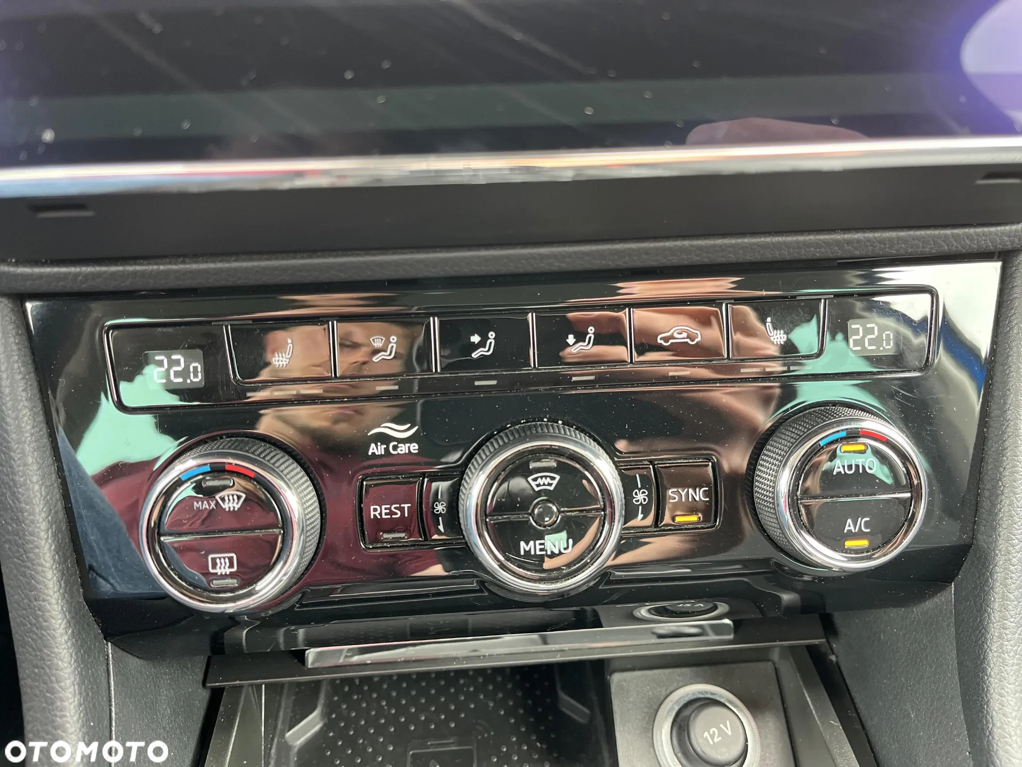 Skoda Superb Combi 2.0 TDI Style - 31
