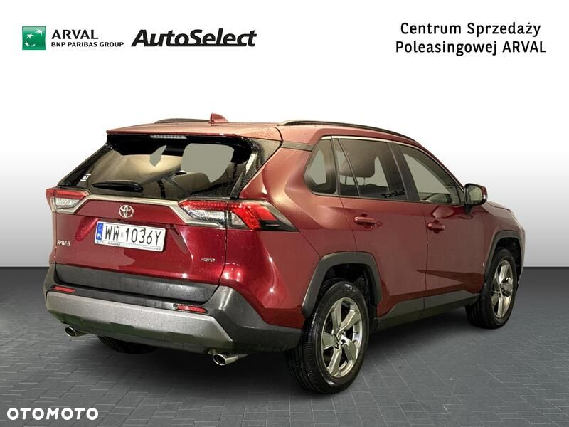 Toyota RAV4 - 6