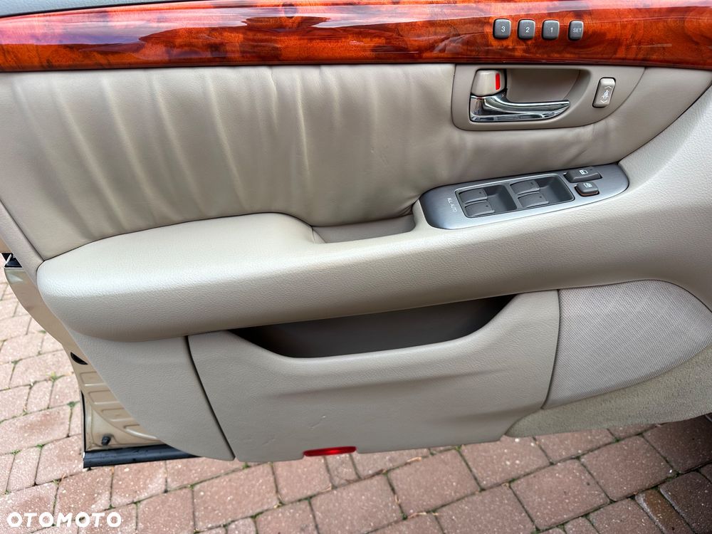 Lexus LS 430 Prestige - 9