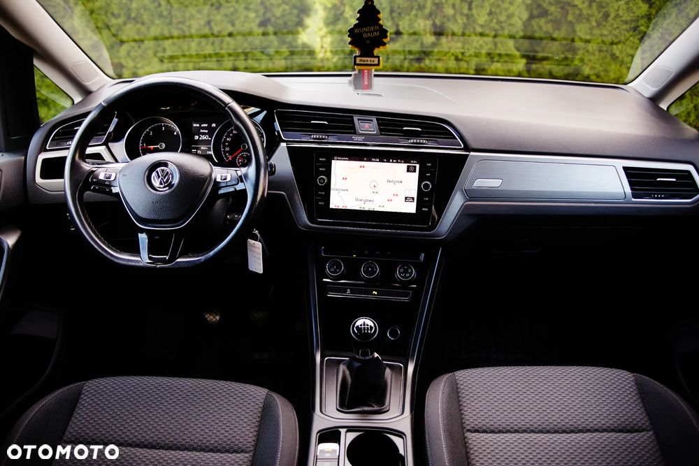 Volkswagen Touran 2.0 TDI BMT Highline - 20