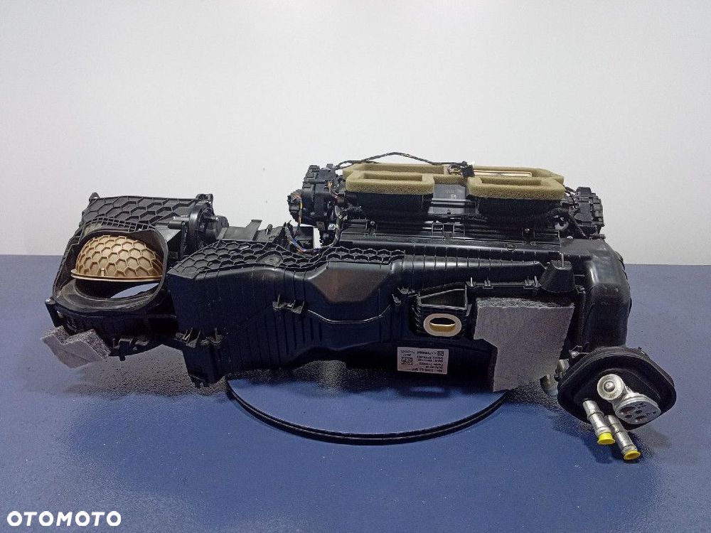 BMW M2 F87 F22 NAGRZEWNICA OBUDOWA KPL 7941132 - 3