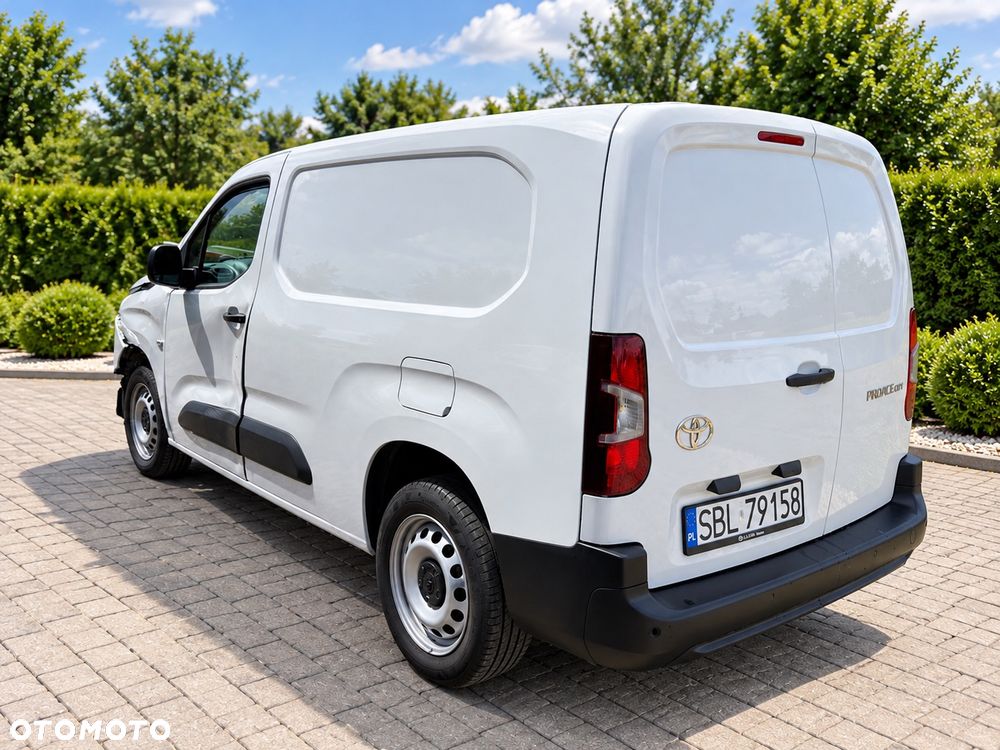 Toyota ProAce Kombi D-4D Medium 2,6t - 4