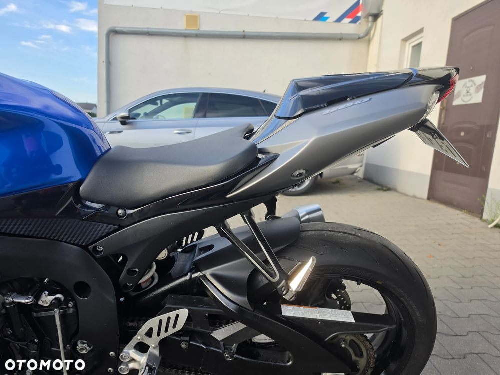 Suzuki GSX-R - 14