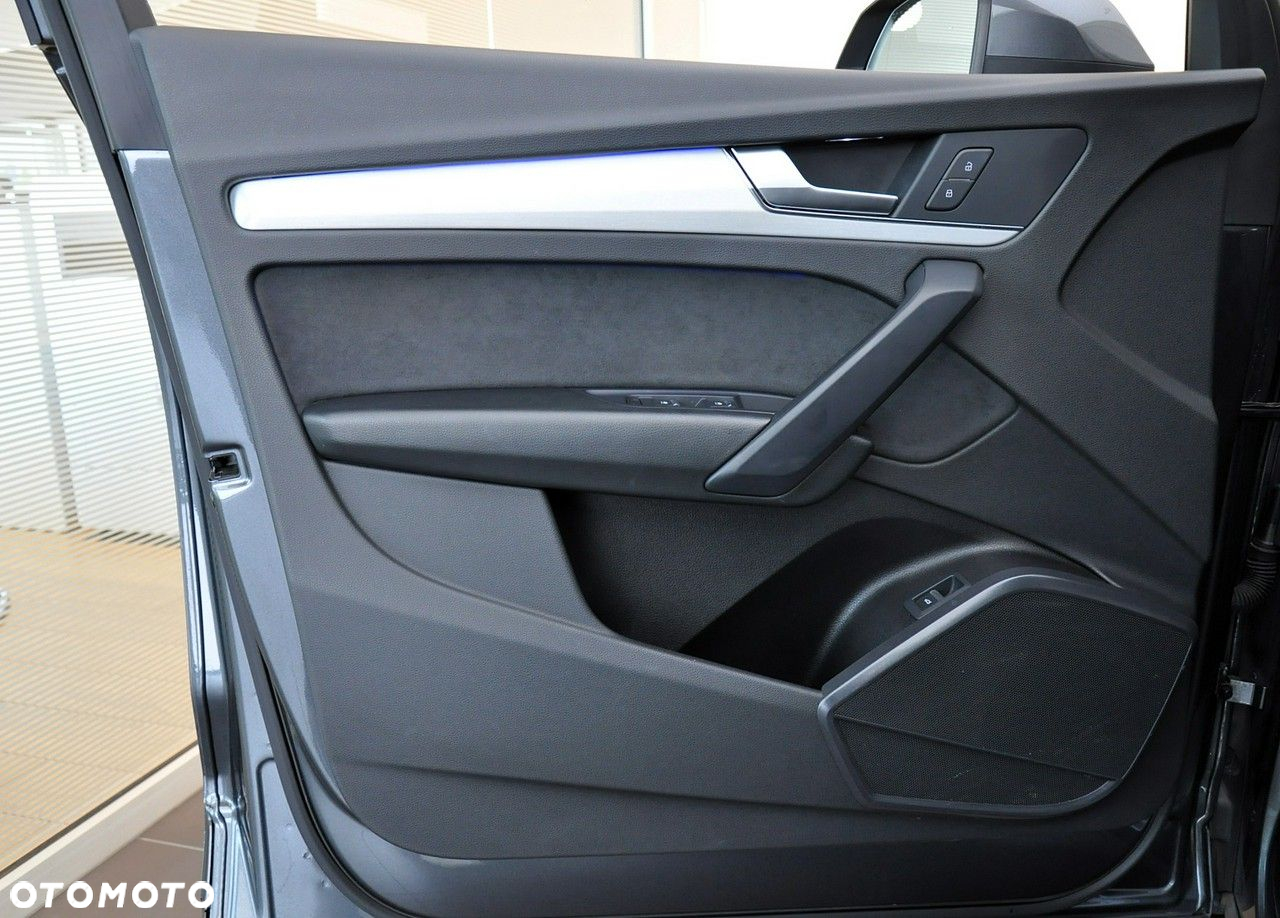 Audi Q5 Sportback - 13