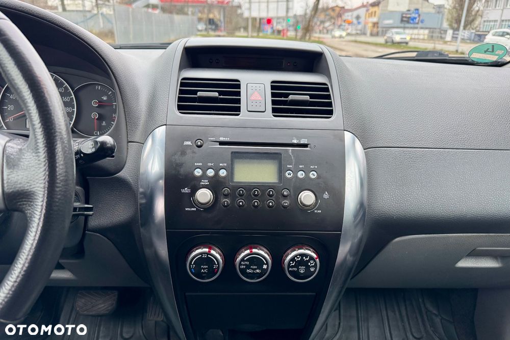 Suzuki SX4 1.6 VVT Automatik 4x2 Comfort - 19