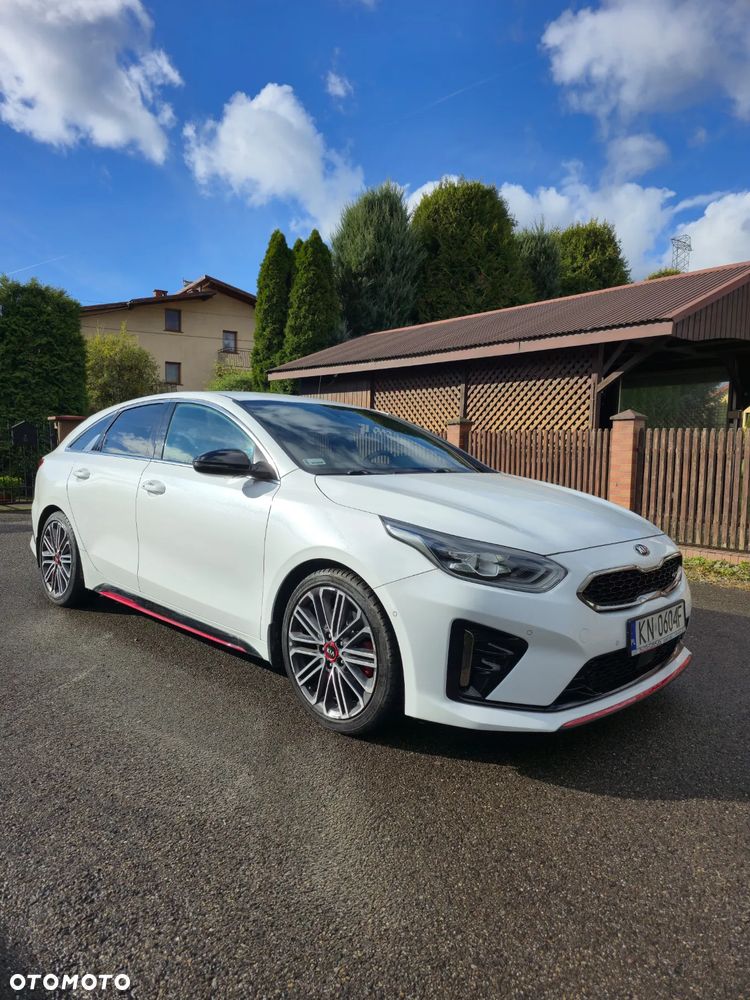 Kia ProCeed 1.6 T-GDI GT DCT - 1