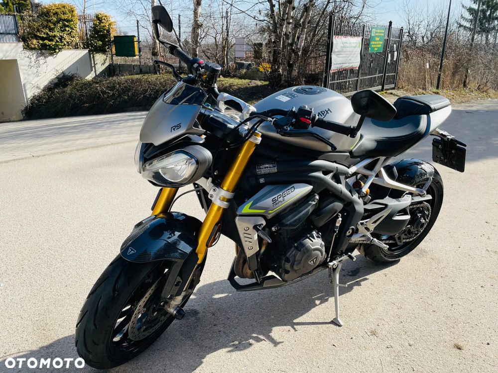 Triumph Speed Triple - 3