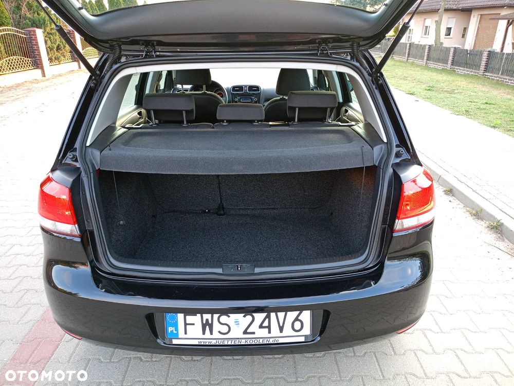 Volkswagen Golf - 12