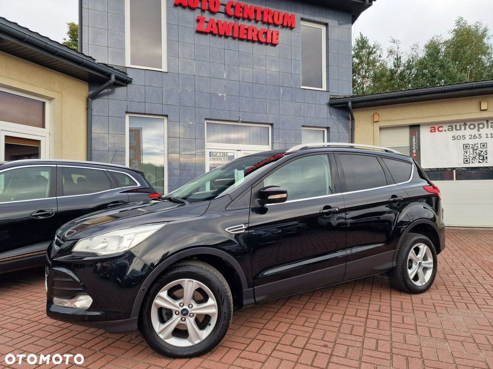 Ford Kuga 1.6 EcoBoost 2x4 Titanium - 5