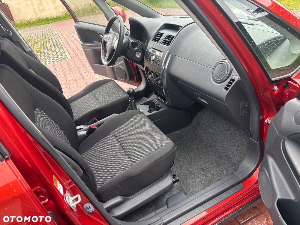 Suzuki SX4 - 15