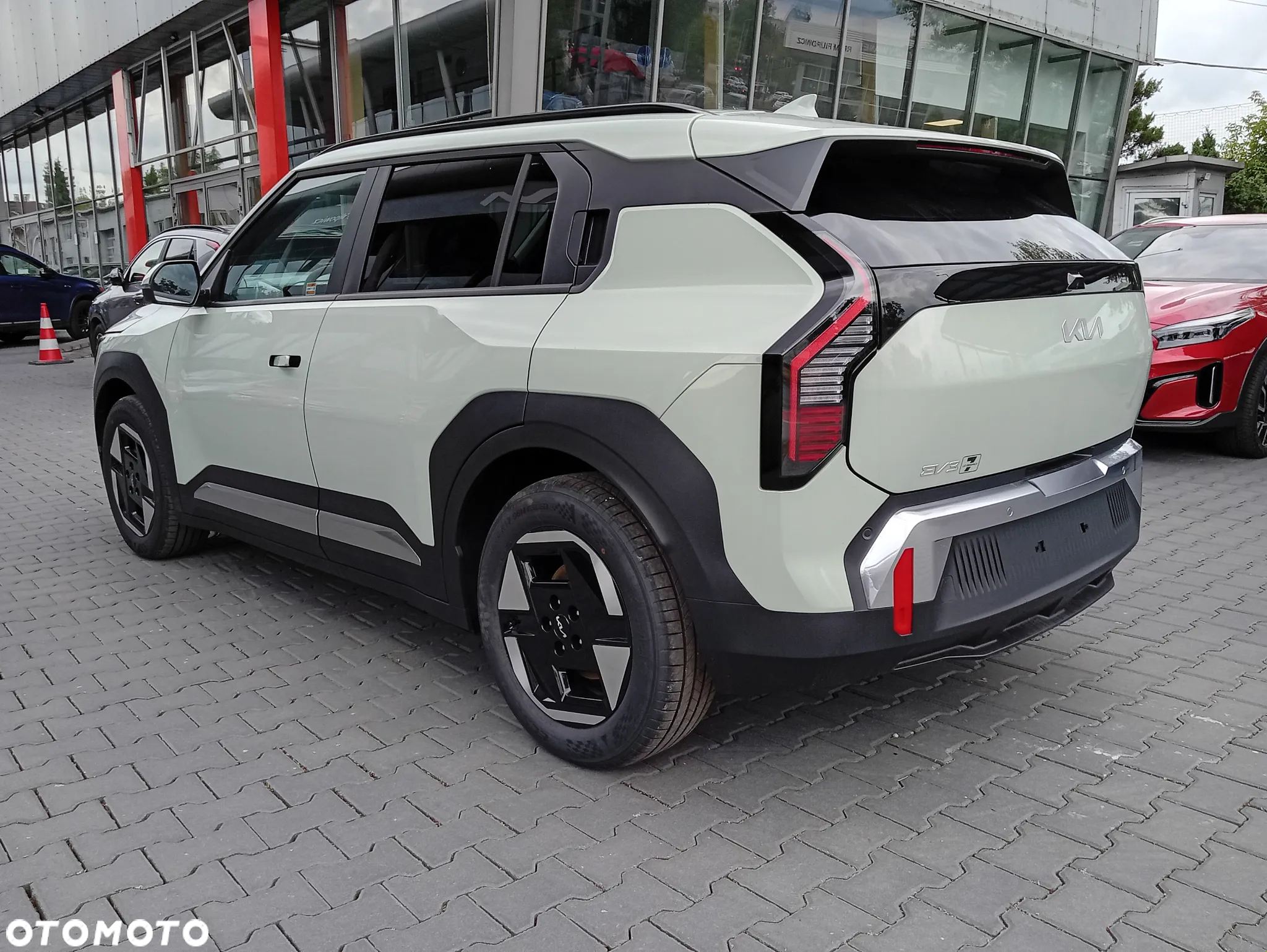Kia EV3 58.3kWh Earth - 4