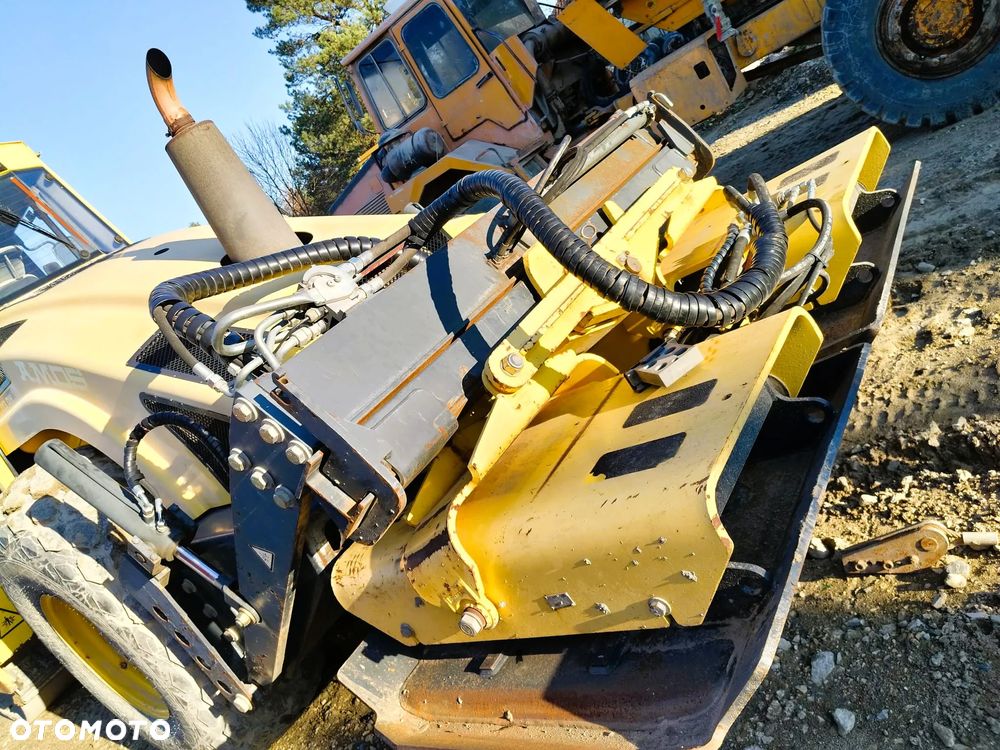 Bomag BW 213 DH-4 - 3