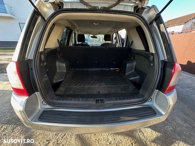 Land Rover Freelander 2 2.2L SD4 - 10