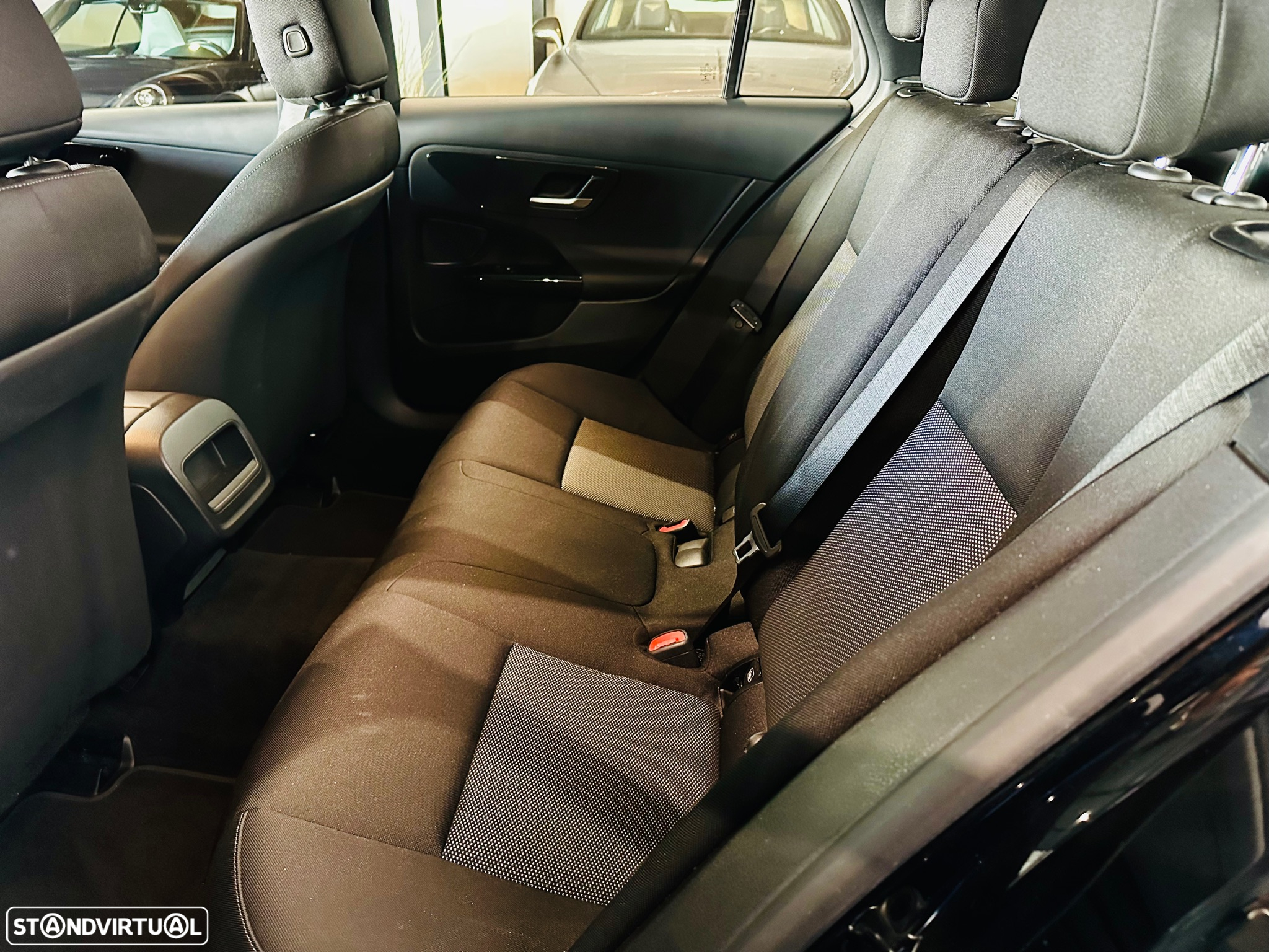 Mercedes-Benz C 220 d Avantgarde - 16